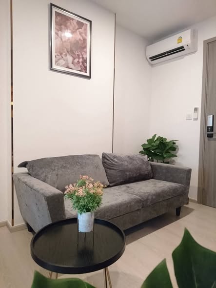 living room of KnightsBridge Phaholyothin Interchange
