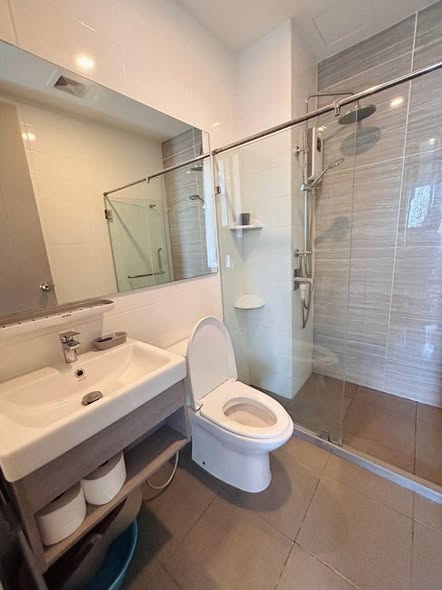 bathroom of KnightsBridge Prime Onnut