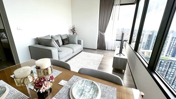 living room of KnightsBridge Prime Onnut