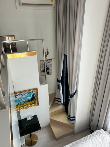 bedroom and bathroom of KnightsBridge Prime Sathon