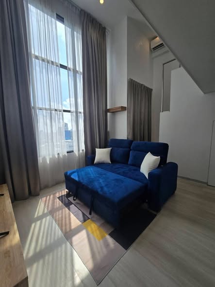 bedroom and living room of KnightsBridge Prime Sathon