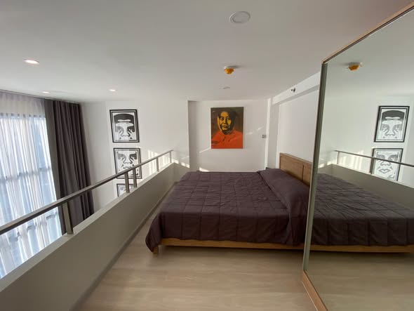 bedroom and room interior of KnightsBridge Prime Sathon