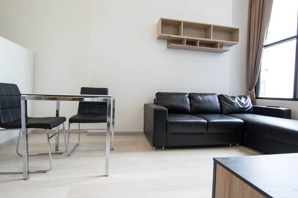 living room of KnightsBridge Prime Sathon