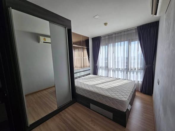 bedroom of KnightsBridge Sky City