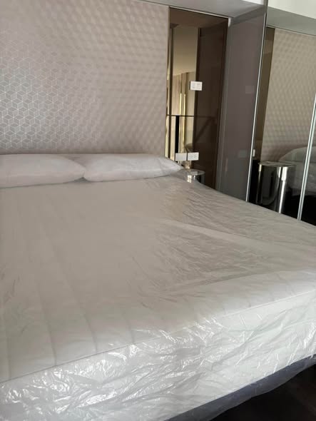 bedroom of KnightsBridge Space Ratchayothin
