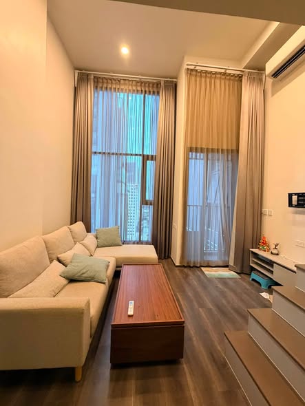 bedroom and living room and room interior of KnightsBridge Space Ratchayothin