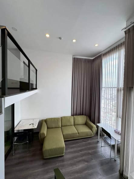 bedroom and living room and room interior of KnightsBridge Space Ratchayothin