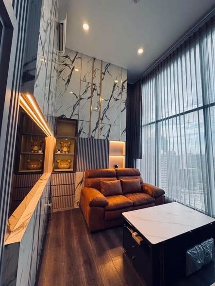 living room of KnightsBridge Space Ratchayothin
