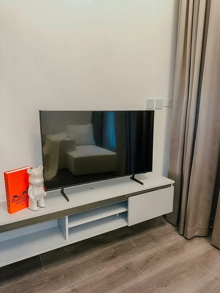 living room and room interior of KnightsBridge Space Ratchayothin