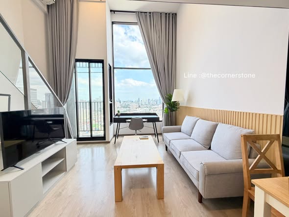 bedroom and living room of KnightsBridge Space Sukhumvit-Rama 4