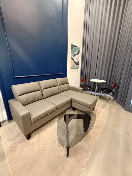 living room of KnightsBridge Space Sukhumvit-Rama 4