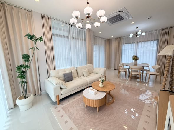 living room and bedroom of Laddarom Bangna km.7 (ลัดดารมย์ บางนา กม.7)