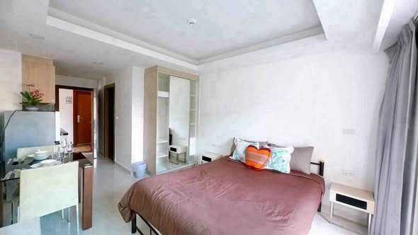 bedroom of Laguna Beach Resort 2