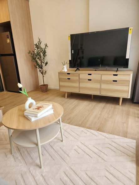 living room and room interior of Landmark @MRTA Station