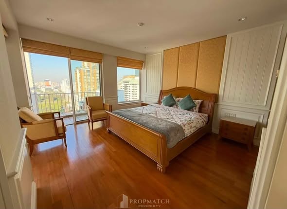 bedroom of Langsuan Ville