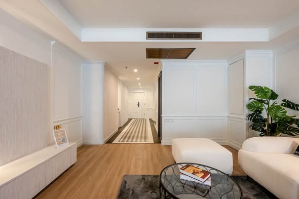 living room of Las Colinas