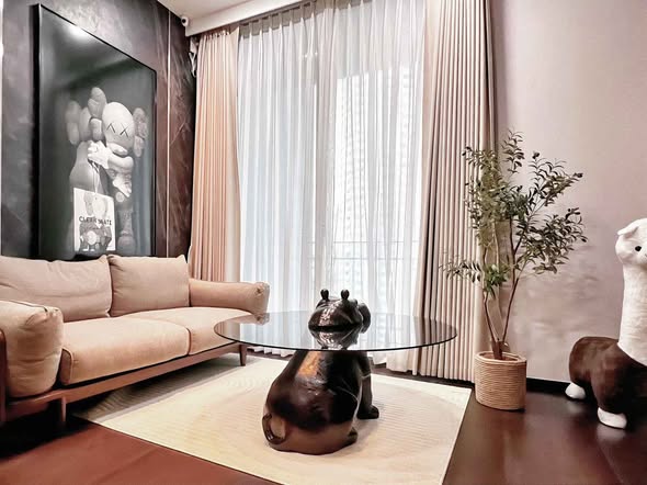 living room of LAVIQ Sukhumvit 57