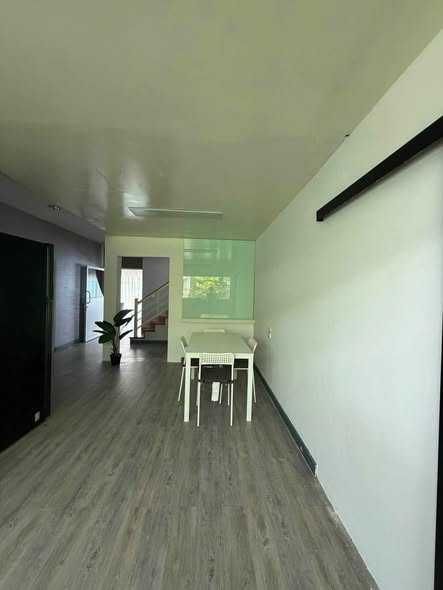 room interior of Le Neo I-II