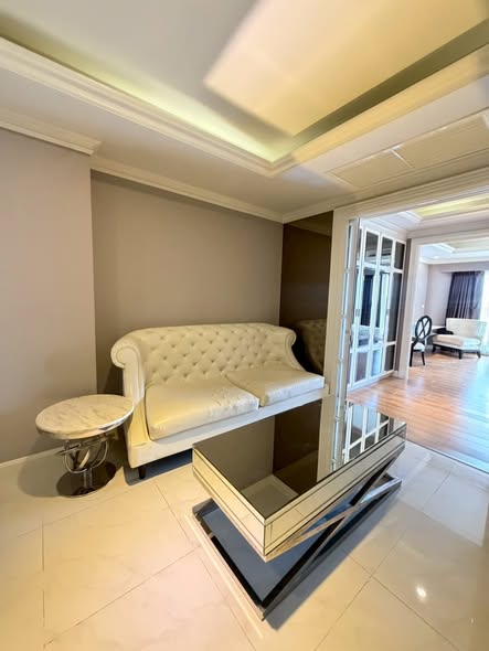 living room of lebua at State Tower