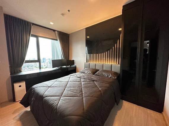 bedroom of Life Asoke – Rama 9