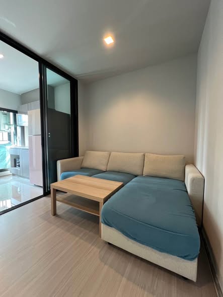 bedroom and living room of Life Asoke – Rama 9