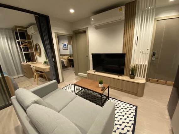 bedroom and living room of Life Asoke – Rama 9
