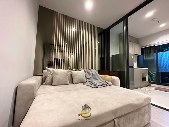 bedroom and living room and room interior of Life Asoke – Rama 9