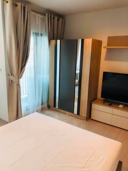 bedroom and room interior of Life Asoke – Rama 9