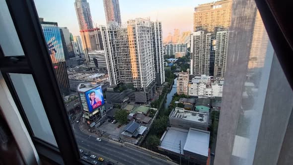 Life Asoke – Rama 9
