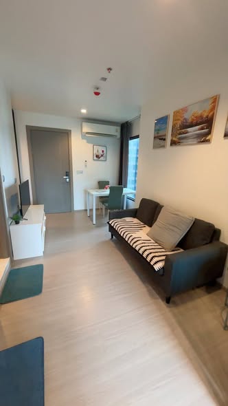 living room of Life Asoke – Rama 9