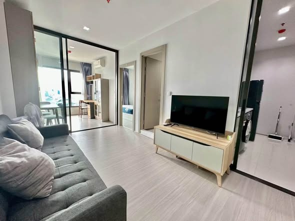 living room and bedroom and room interior of Life Asoke – Rama 9