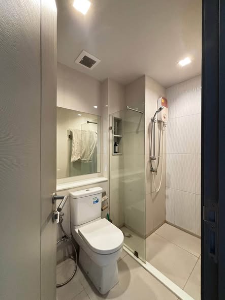 room interior of Life Asoke – Rama 9