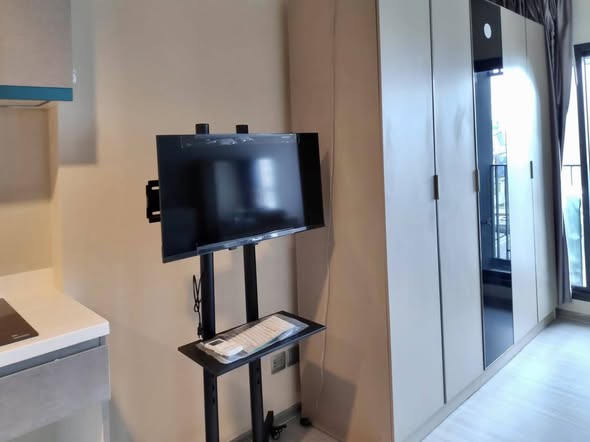 room interior of Life Asoke – Rama 9