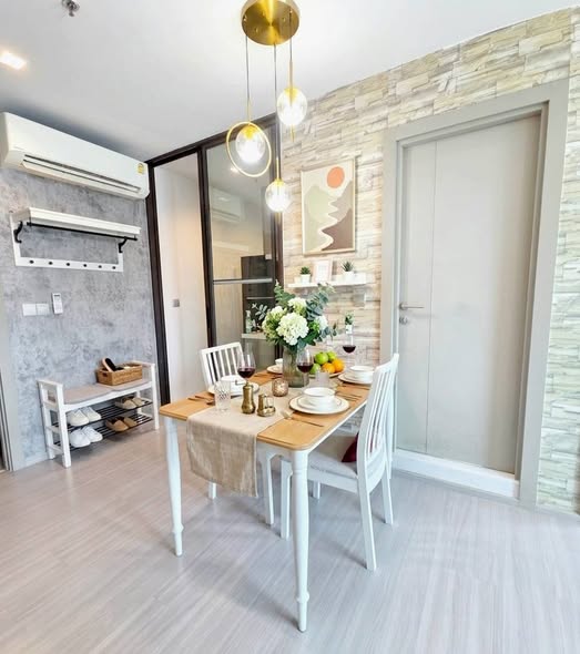room interior of Life Asoke – Rama 9