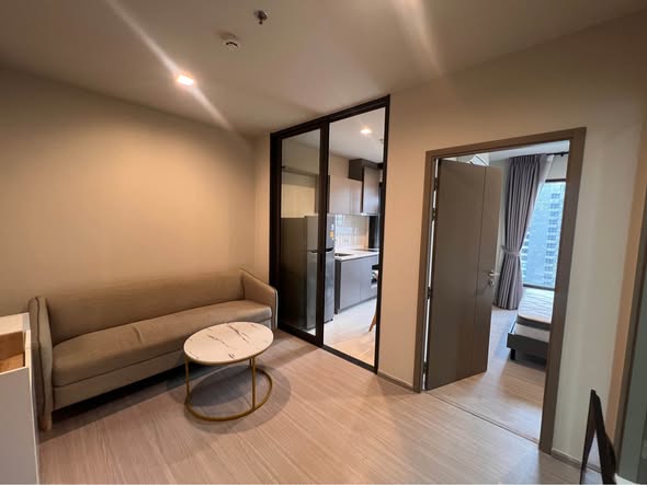room interior of Life Asoke – Rama 9
