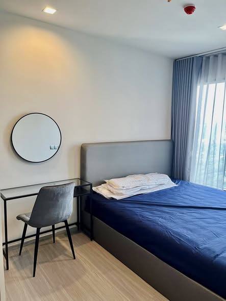 bedroom of Life Asoke Hype