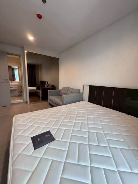 bedroom of Life Ladprao