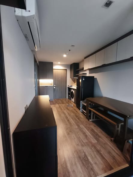 room interior of Life Ladprao Valley