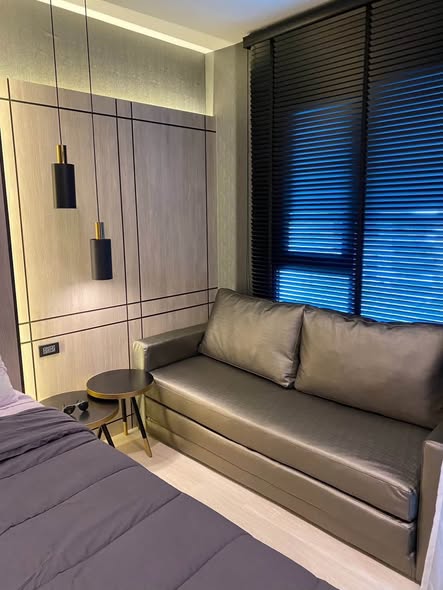 bedroom of Life One Wireless
