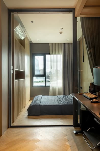 bedroom and room interior of Life One Wireless