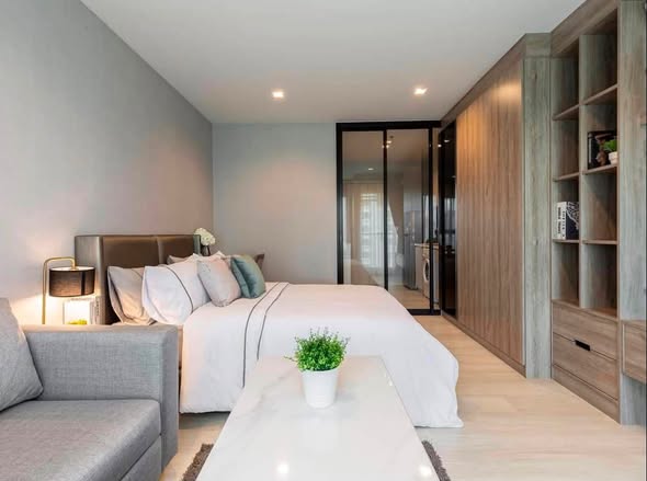 bedroom and room interior of Life One Wireless