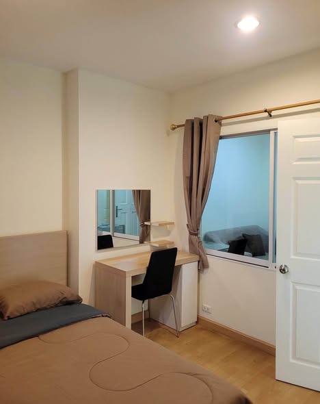 bedroom of Life @ Phahon – Ari