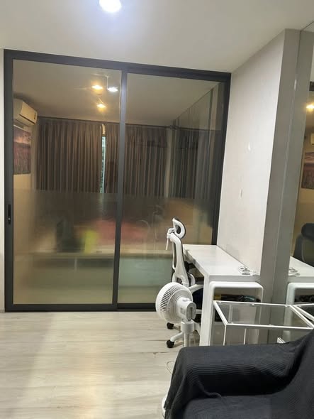 room interior of Life Pinklao