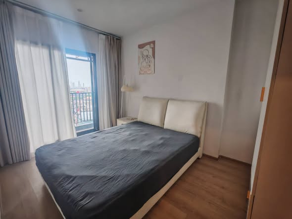 bedroom of Life Rama 4 – Asoke