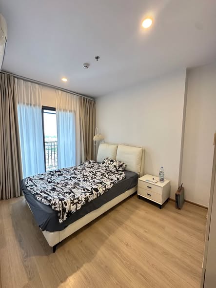 bedroom of Life Rama 4 – Asoke
