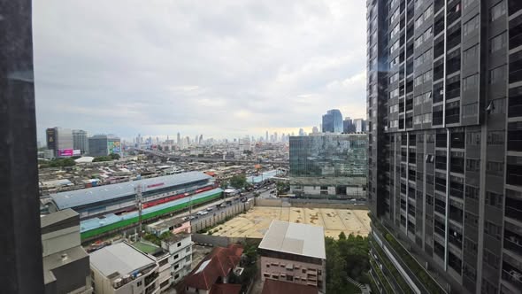 Life Rama 4 – Asoke