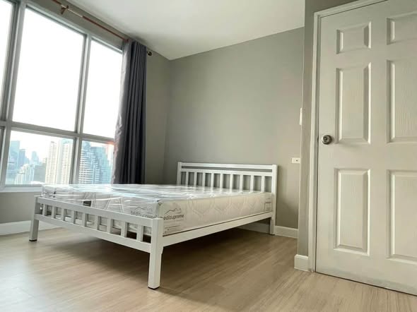 bedroom of Life @ Sathon 10