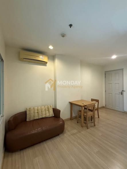 bedroom of Life @ Sathon 10