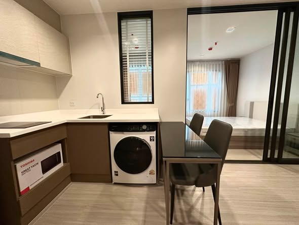 room interior of Life Sathorn Sierra ไลฟ์ สาทร เซียร์รา