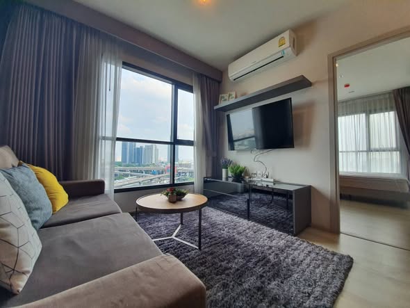 bedroom of Life Sukhumvit 48